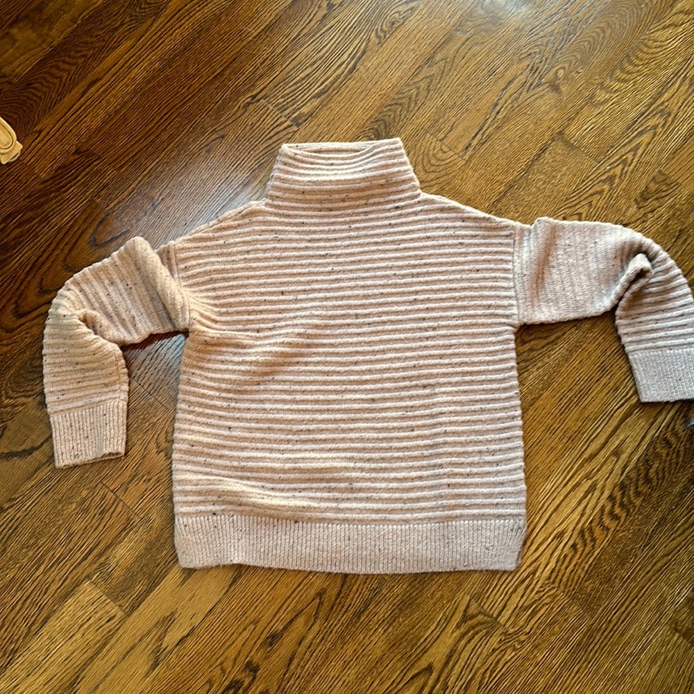 Madewell beige/pink sweater